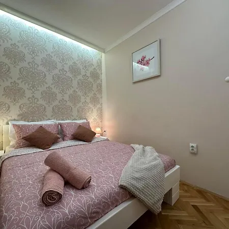 Apartment Prestige 2 *